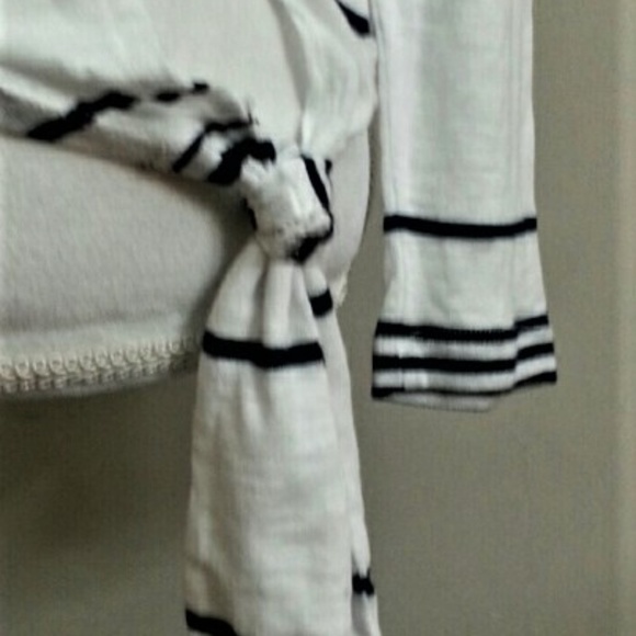 Almost Famous V-neck Stripes and Patches Tee - Picture 4 of 4